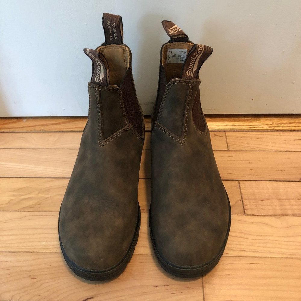 Blundstone Boots Classic Chelsea Rustic Brown Size 8 US Womens